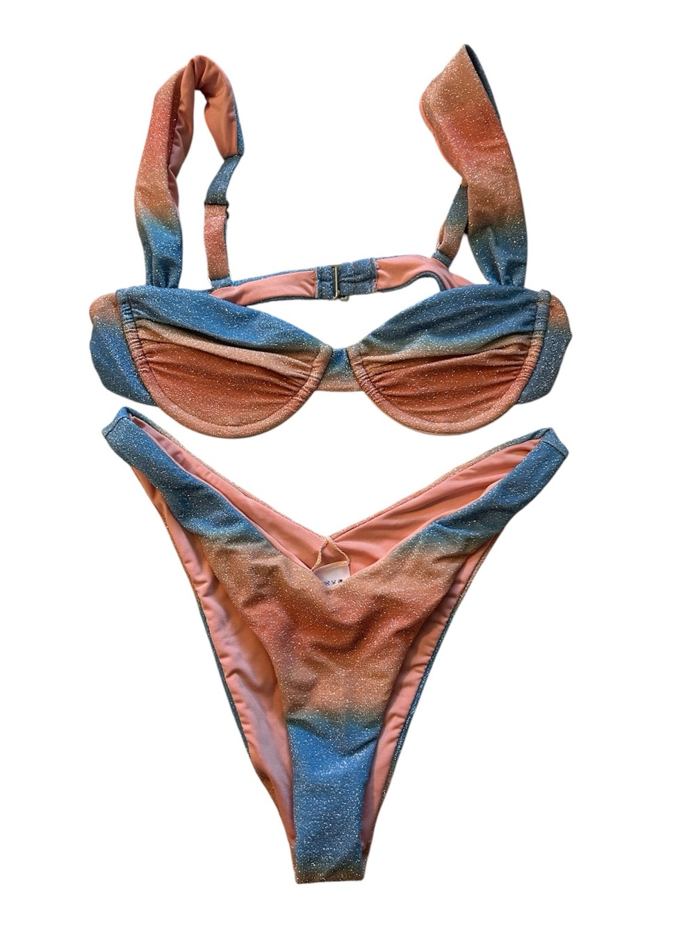 !!NWOT!! DIPPIN DAISY’S BIKINI SET XS TOP, SM BOTTOM